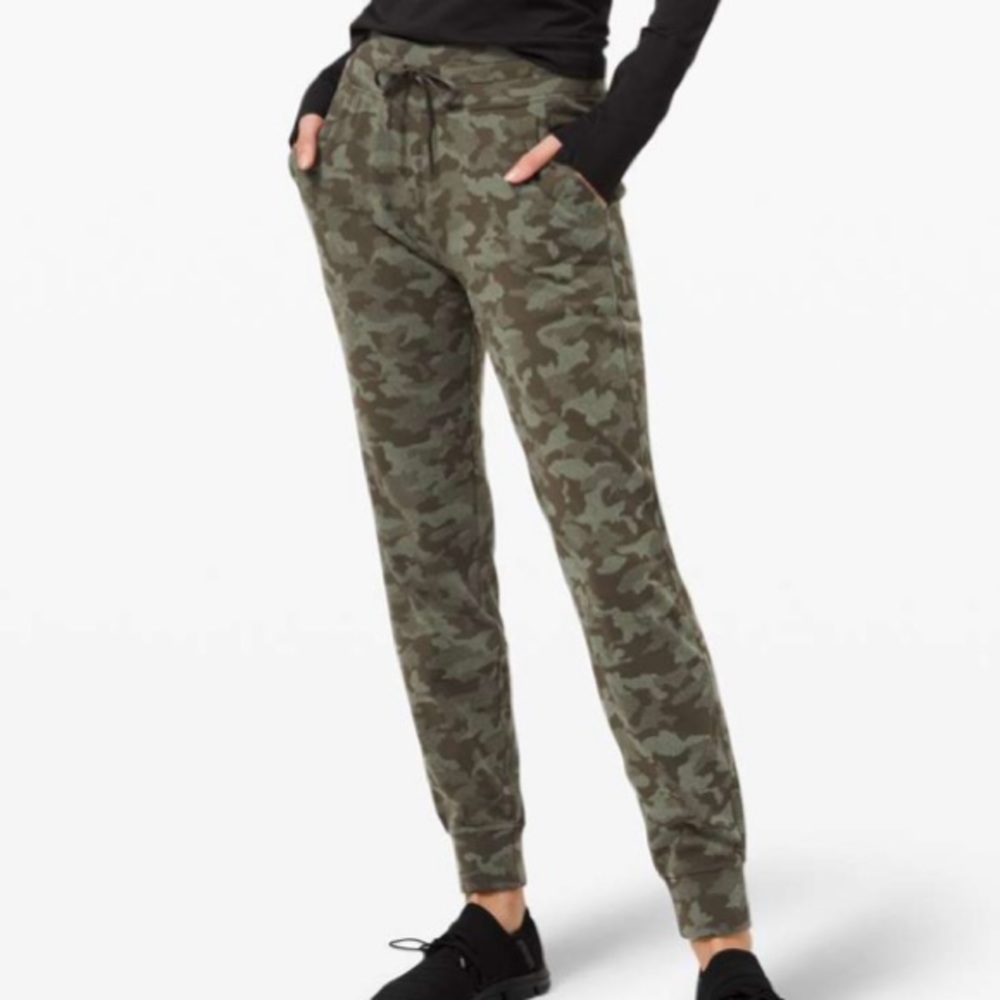 Lululemon Ready to Rulu Jogger 29"